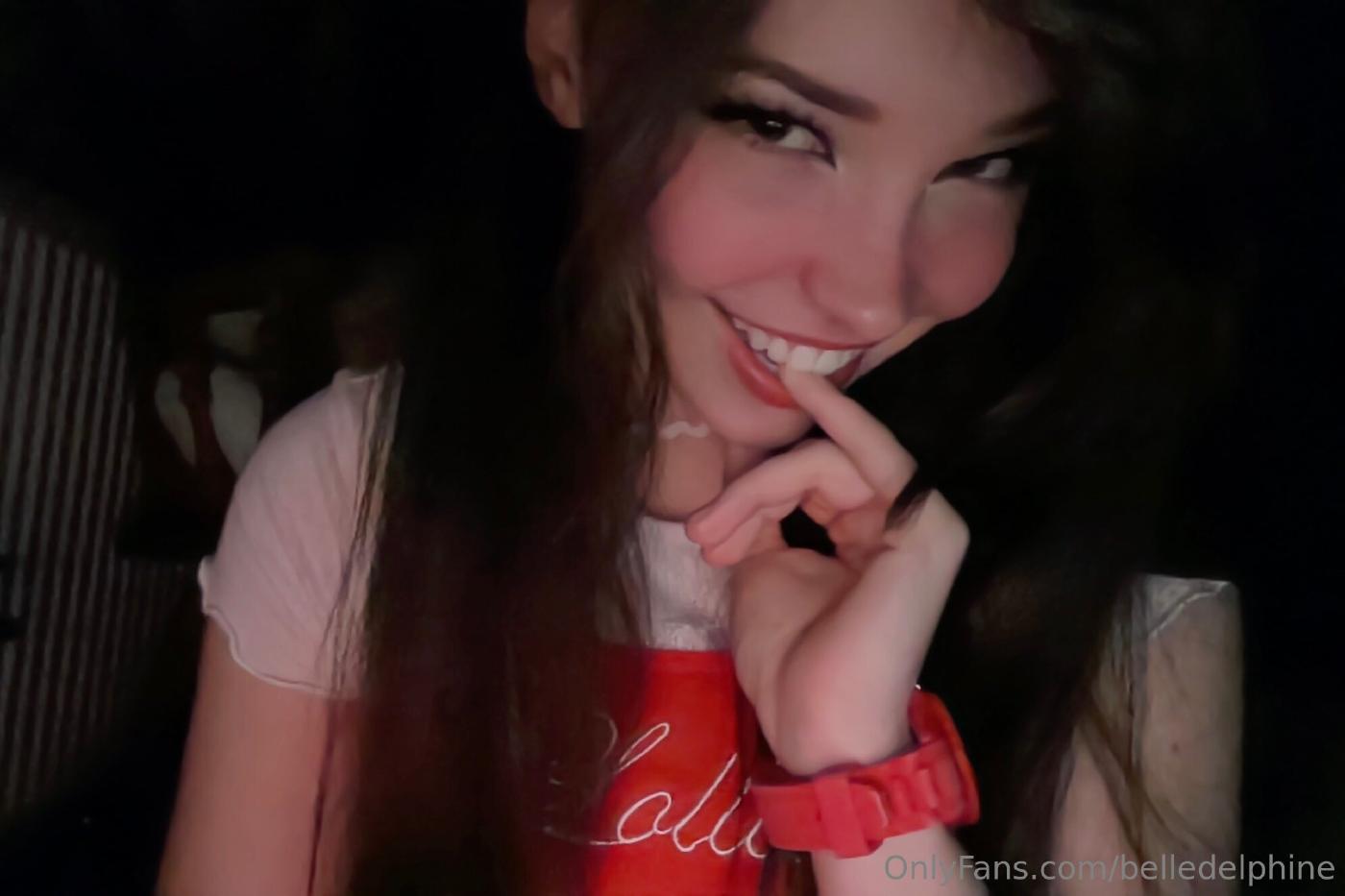 belle delphine cute laptop selfies onlyfans set leaked