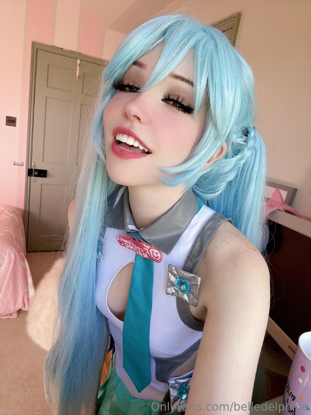 belle delphine sexy miku cosplay onlyfans set leaked apypns