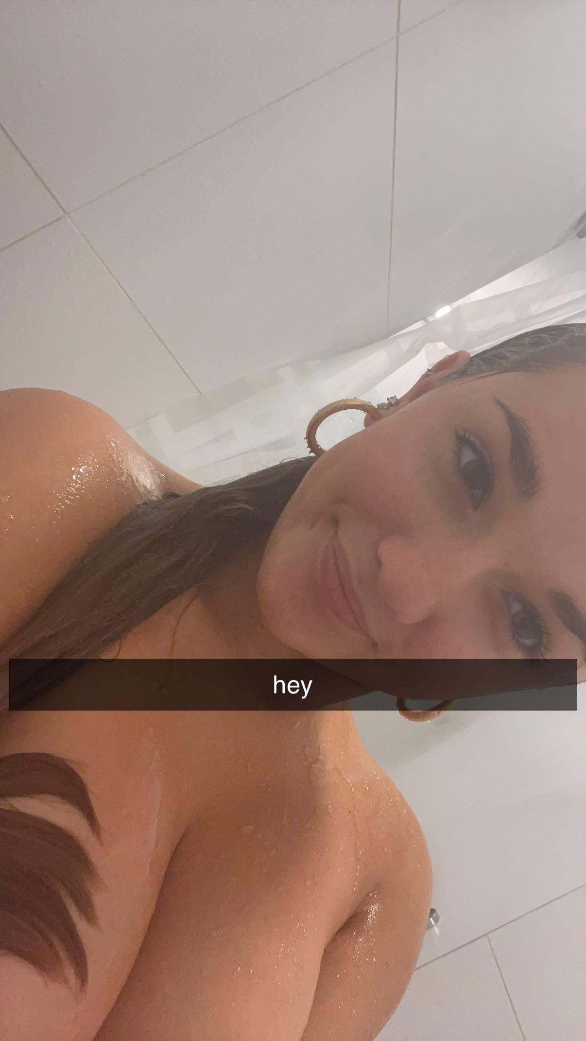 breckie hill nude shower nipple reveal onlyfans set leaked ndeqtd