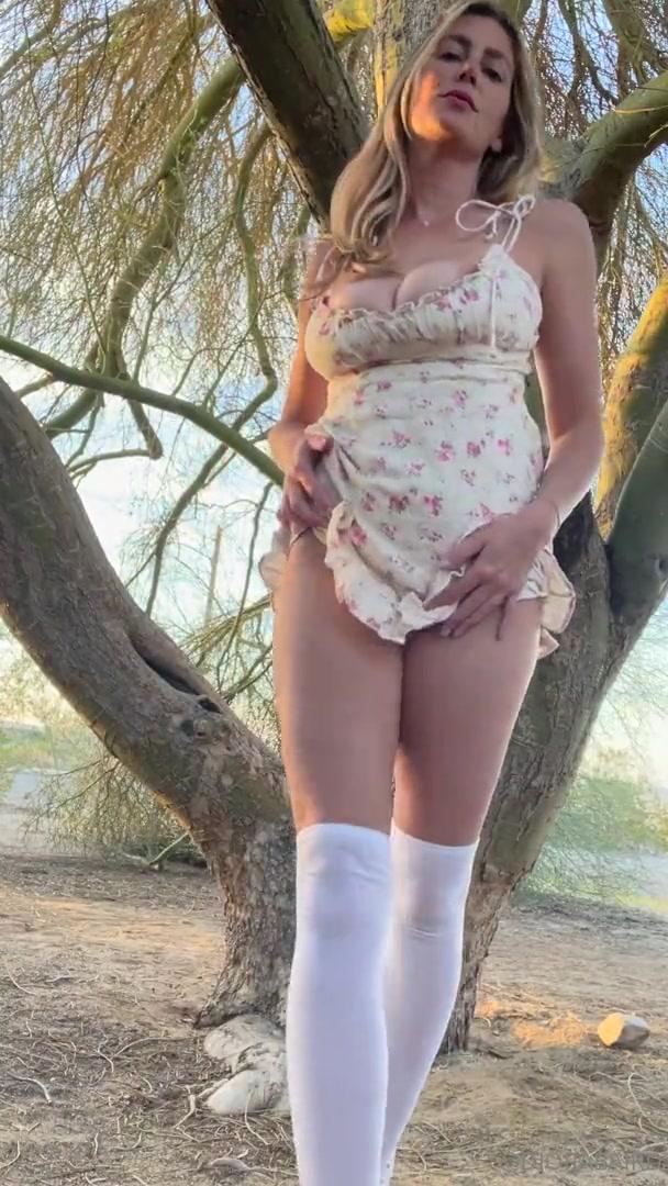 diora baird nude outdoor dress strip onlyfans video leaked kdgoby