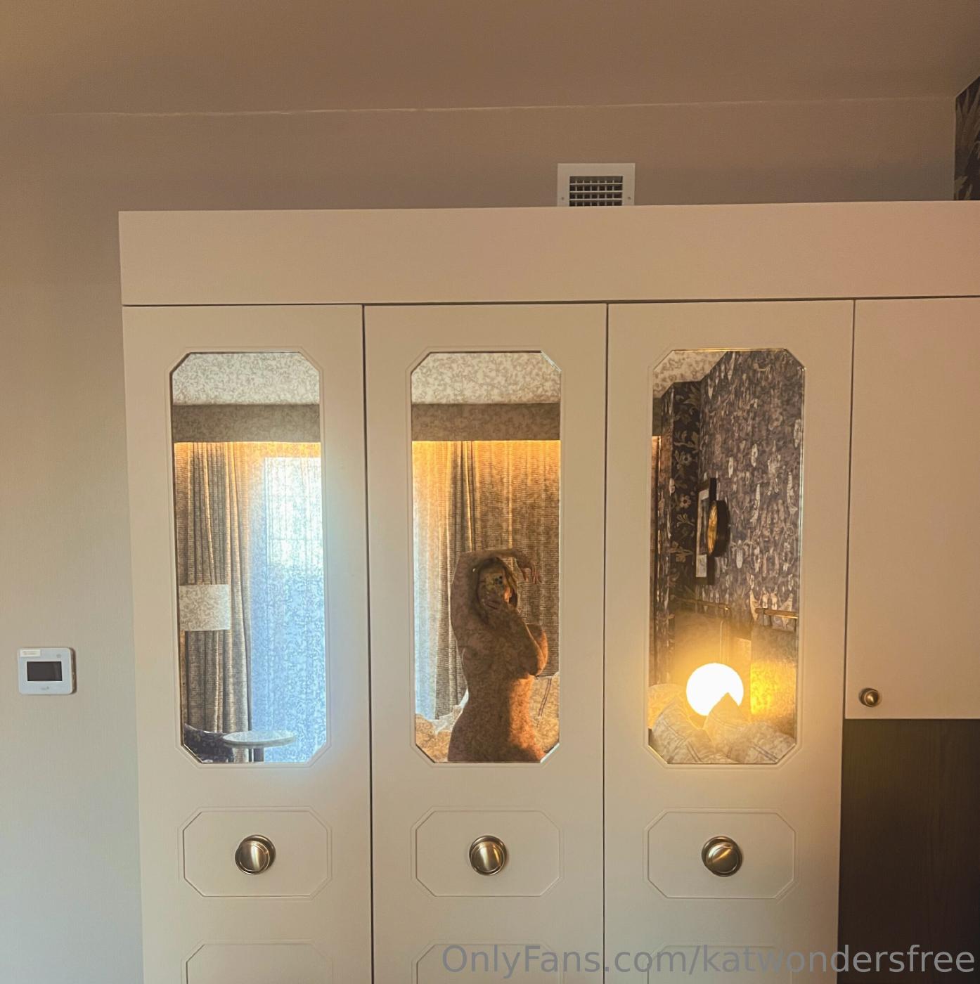 kat_wonders_nude_nipple_flash_tease_onlyfans_set_leaked-vdsdns kat wonders nude nipple flash tease onlyfans set leaked vdsdns