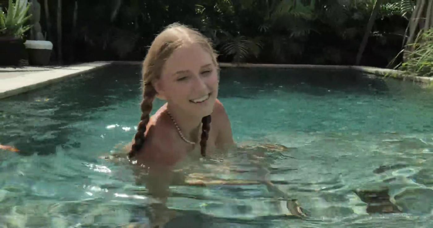 littlepolishangel_butt_plug_pool_swim_onlyfans_video_leaked-domyns littlepolishangel butt plug pool swim onlyfans video leaked domyns