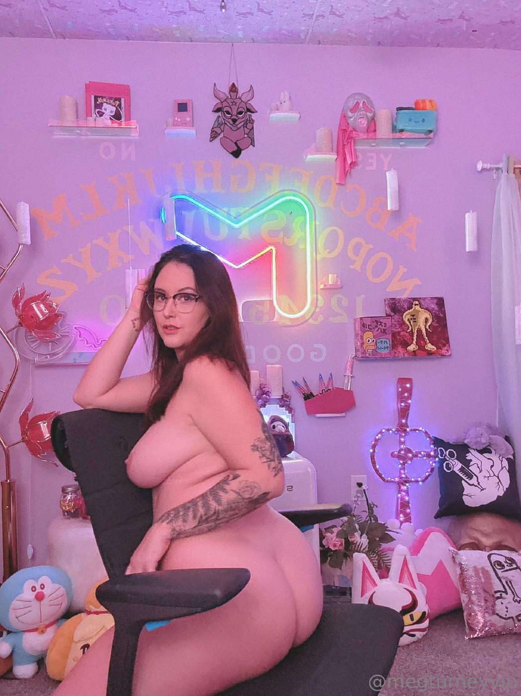 meg_turney_nude_stream_room_candids_onlyfans_set_leaked-fizabo meg turney nude stream room candids onlyfans set leaked fizabo