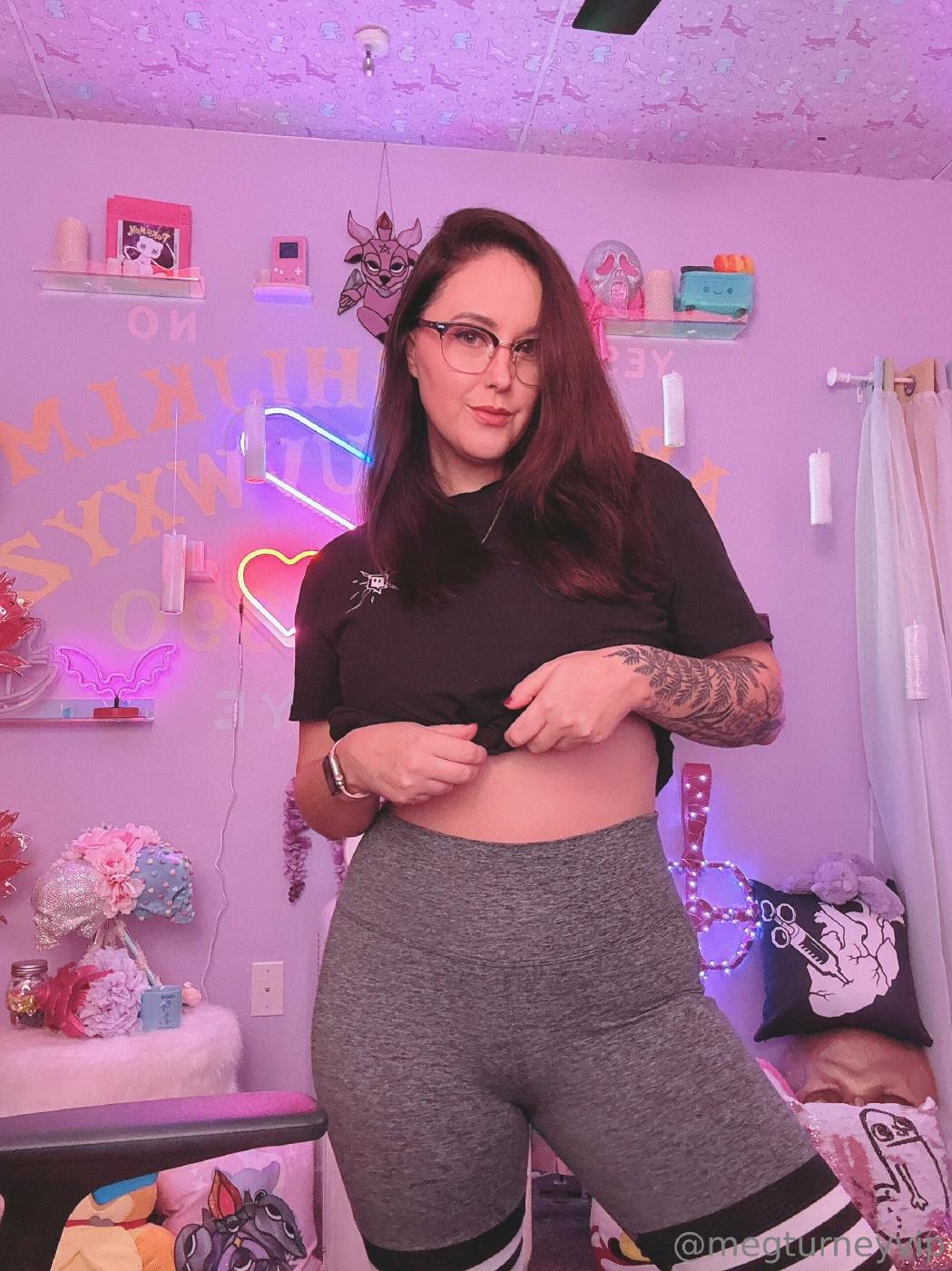 meg_turney_nude_stream_room_candids_onlyfans_set_leaked-vinfms meg turney nude stream room candids onlyfans set leaked vinfms