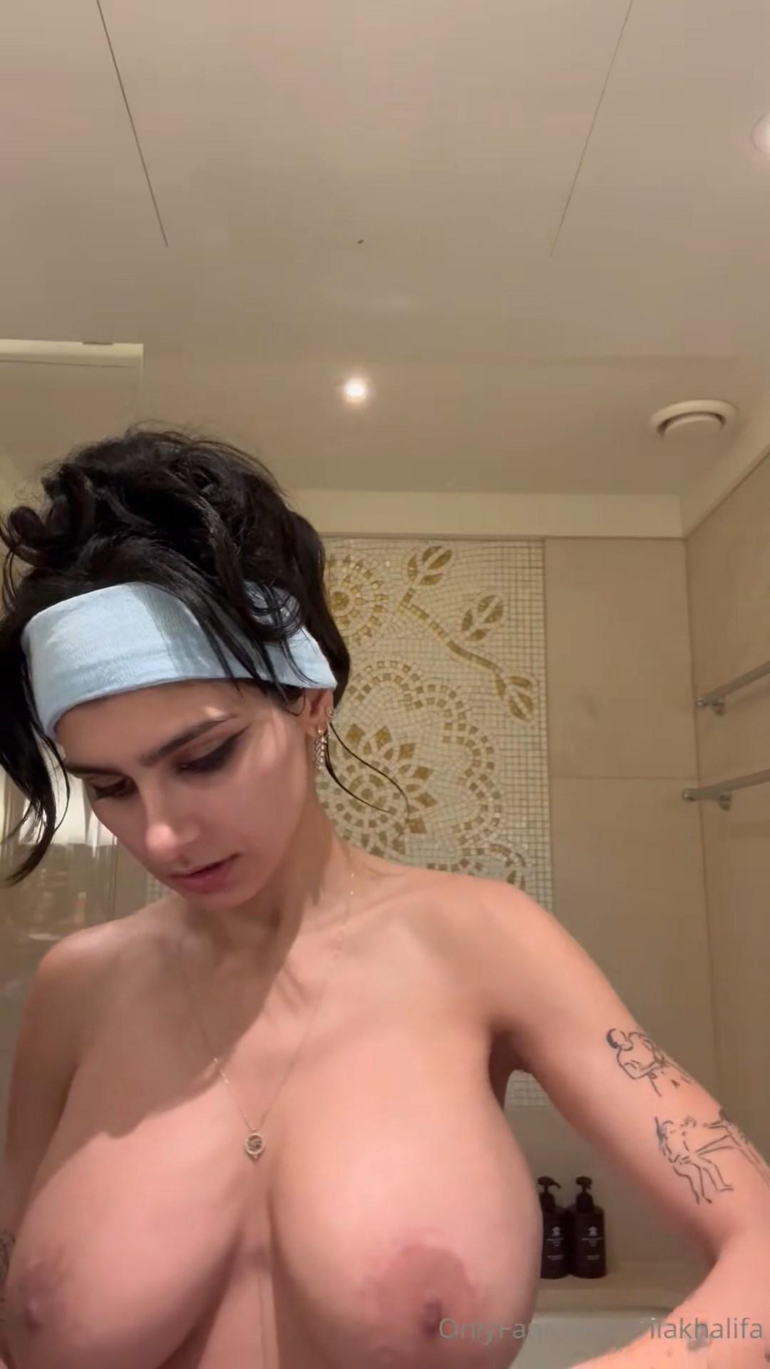 mia khalifa nude bathroom prep onlyfans video leaked ljqjhh