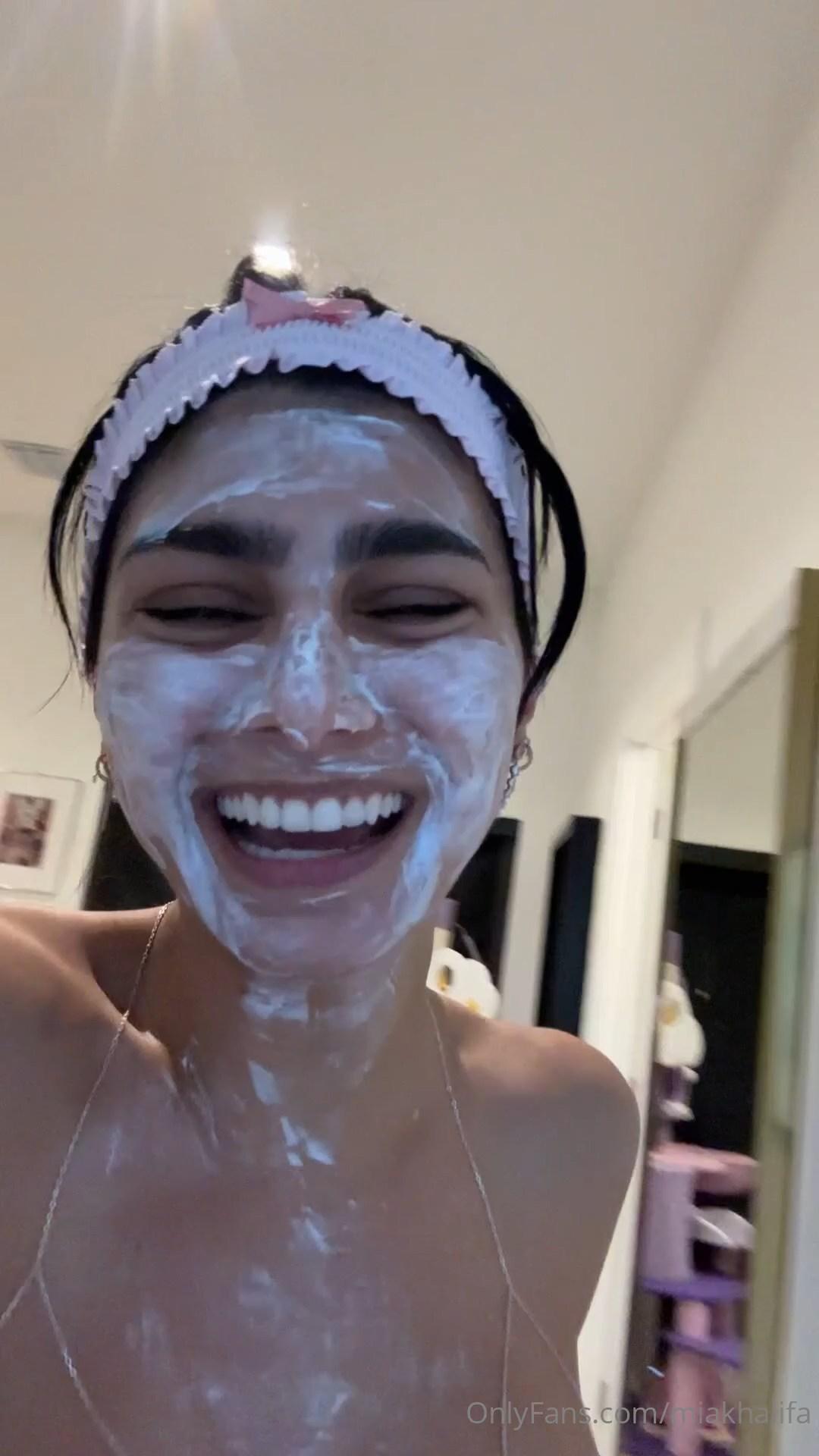mia khalifa nude shower prep onlyfans video leaked