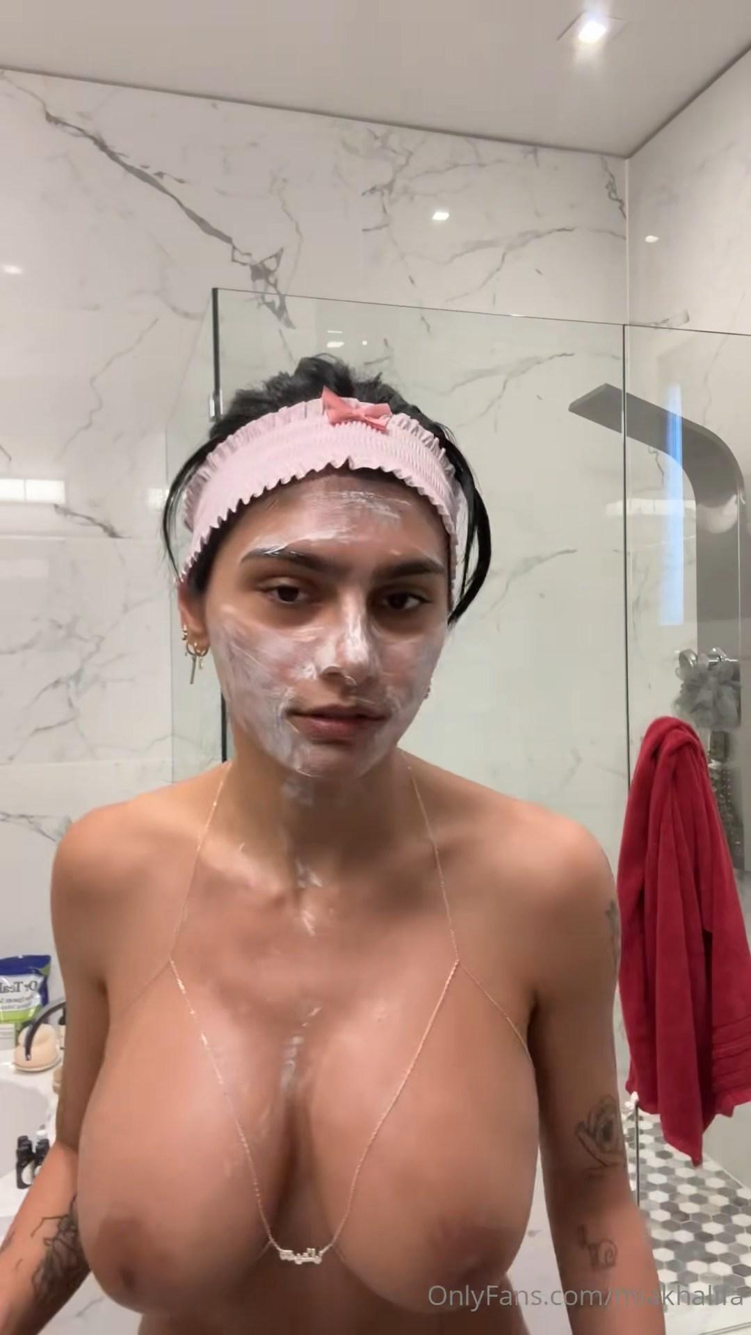 mia khalifa nude shower prep part 2 onlyfans video leaked ajekzk