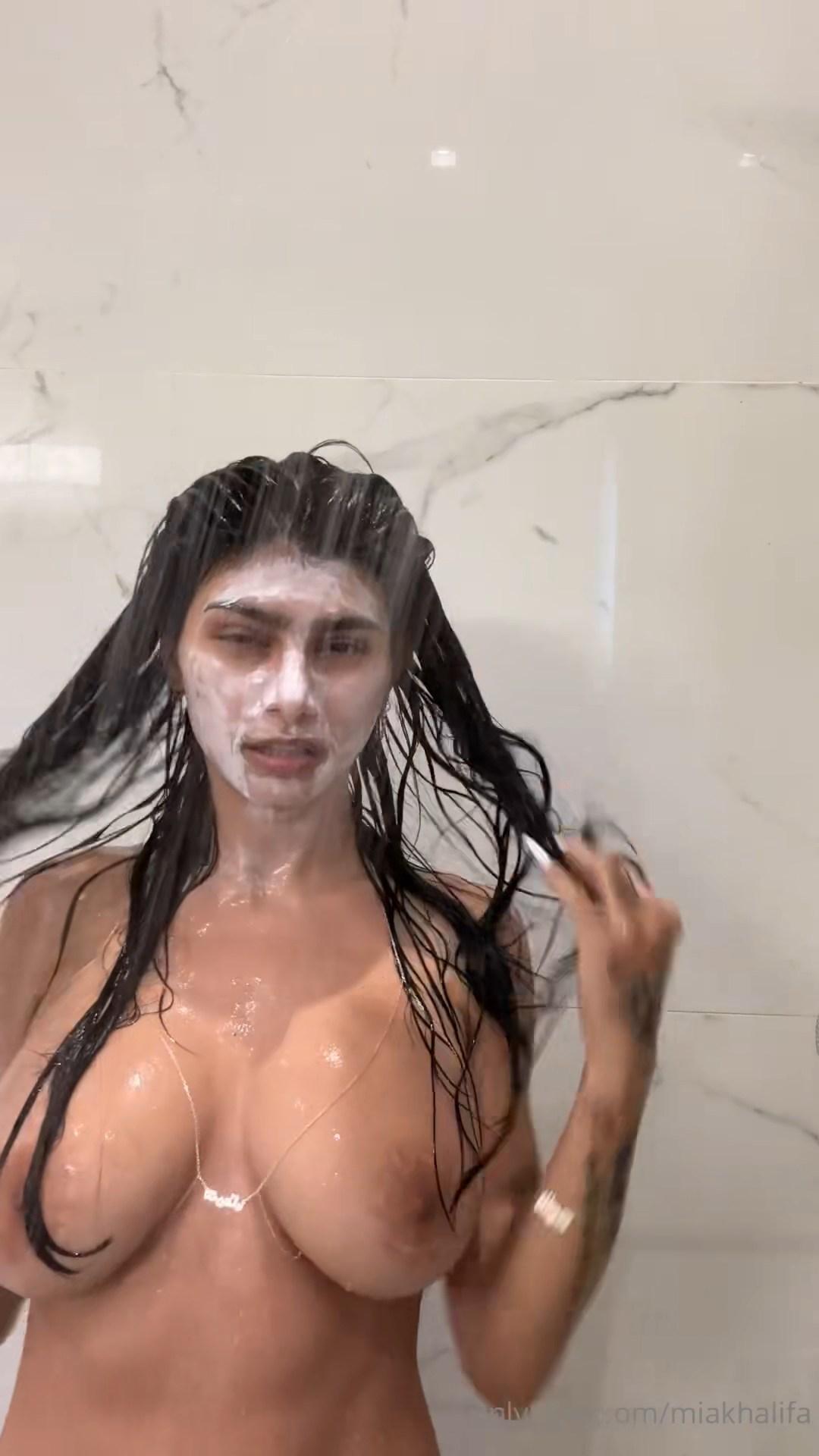mia khalifa nude shower shaving onlyfans video leaked fhvhhs