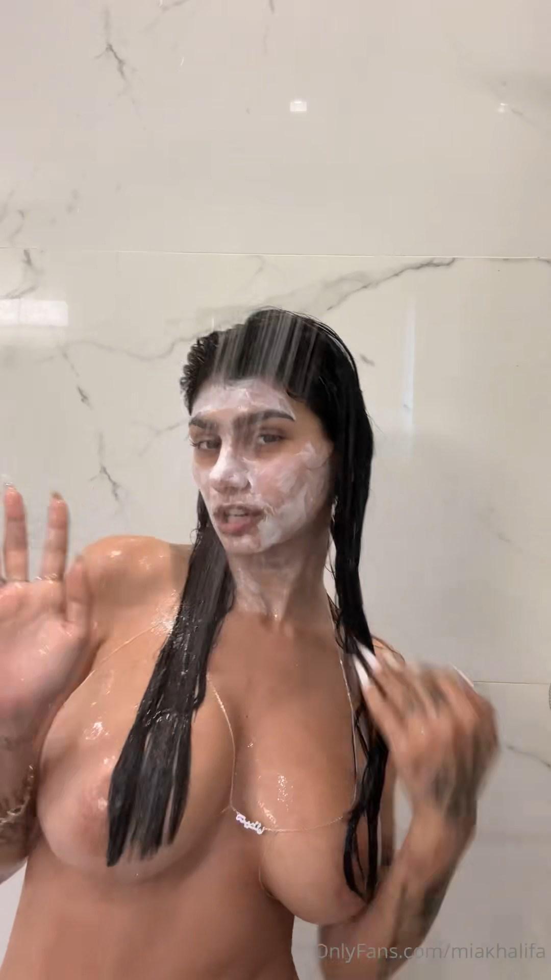 mia khalifa nude shower shaving onlyfans video leaked yggyfj