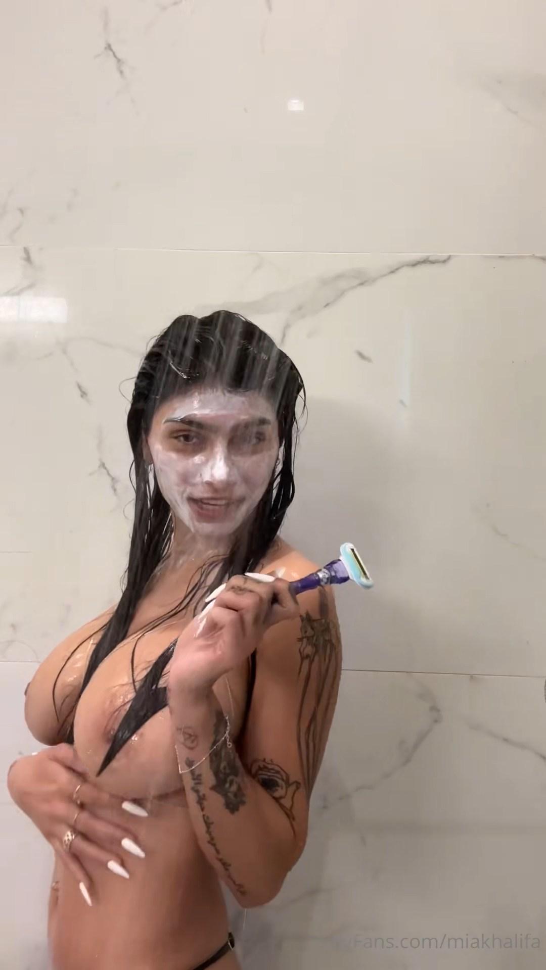 mia khalifa nude shower shaving onlyfans video leaked zksnwq