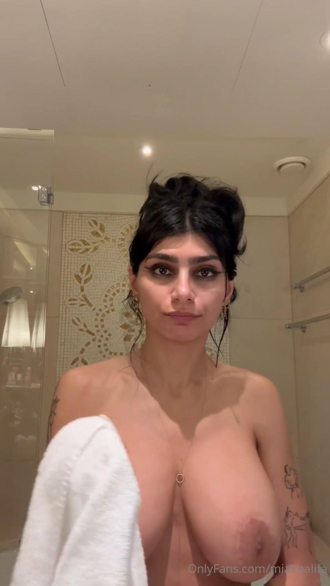 mia khalifa nude teethbrushing onlyfans video leaked khedwn
