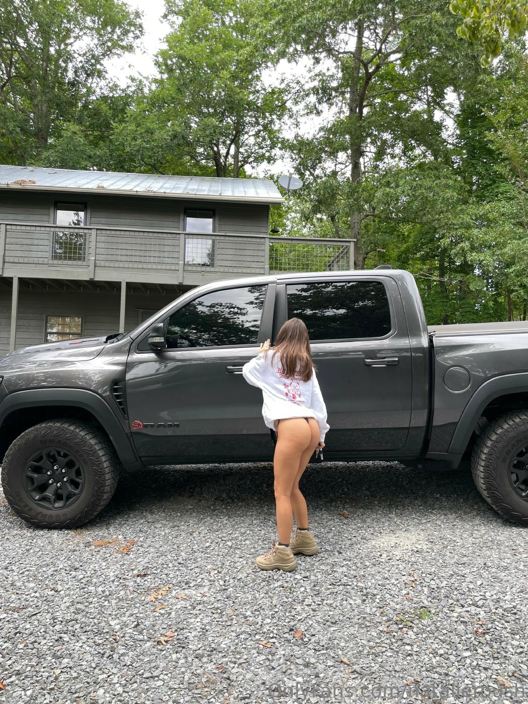 natalie_roush_sexy_ass_thong_truck_onlyfans_set_leaked-sgfxwd natalie roush sexy ass thong truck onlyfans set leaked