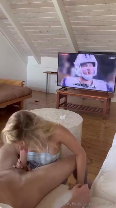 trippie bri football game blowjob onlyfans video leaked ffuytz