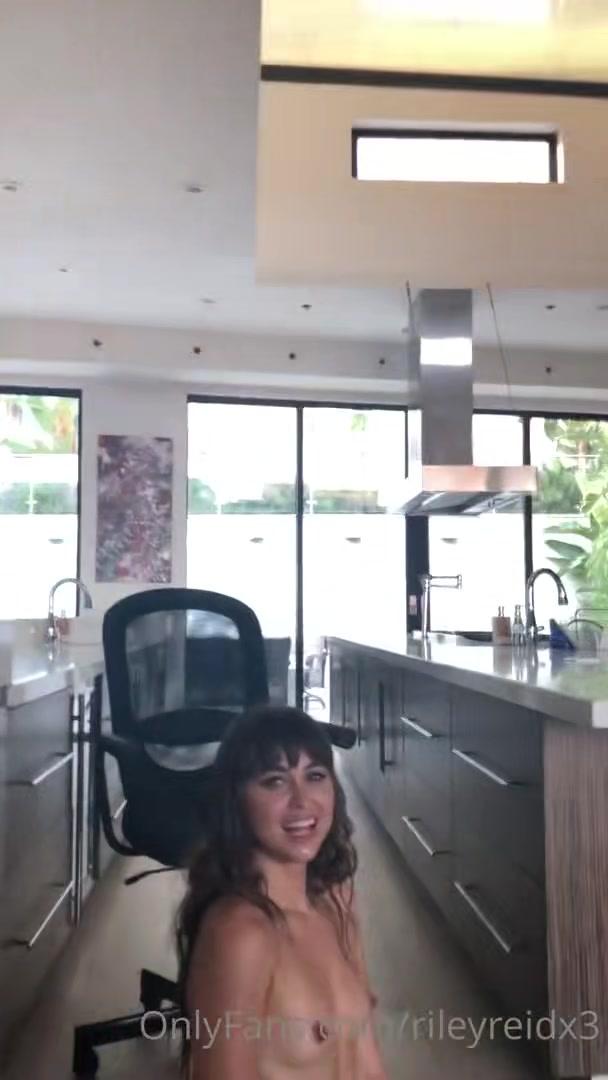 riley reid nude bbc blowjob onlyfans video leaked