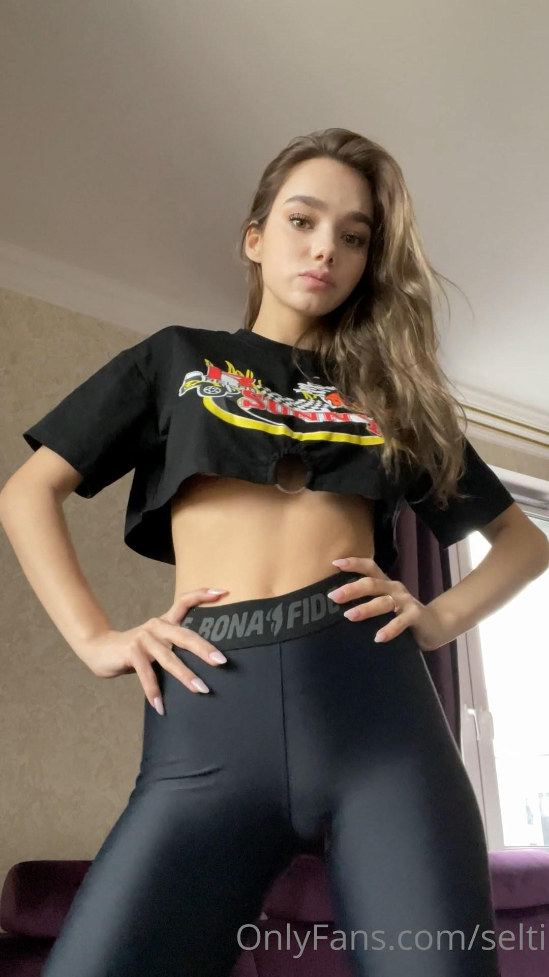 selti nude leggings striptease onlyfans video leaked kypzpb