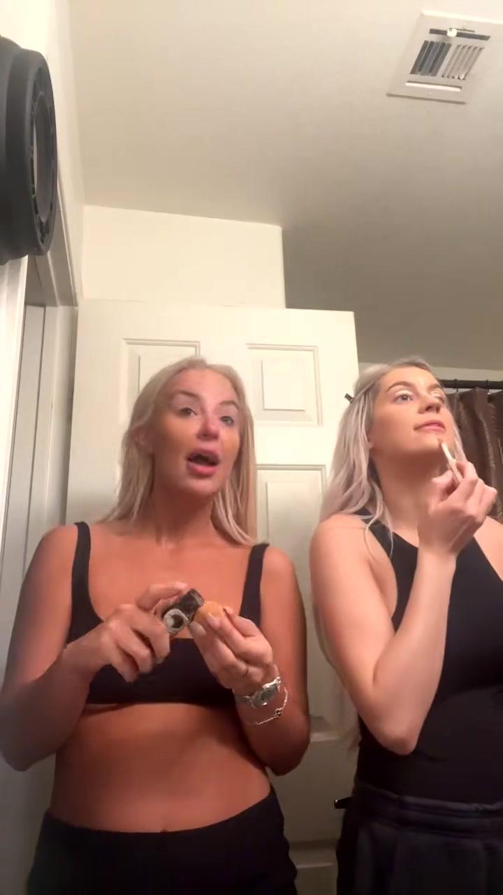 tana mongeau getting ready onlyfans livestream leaked