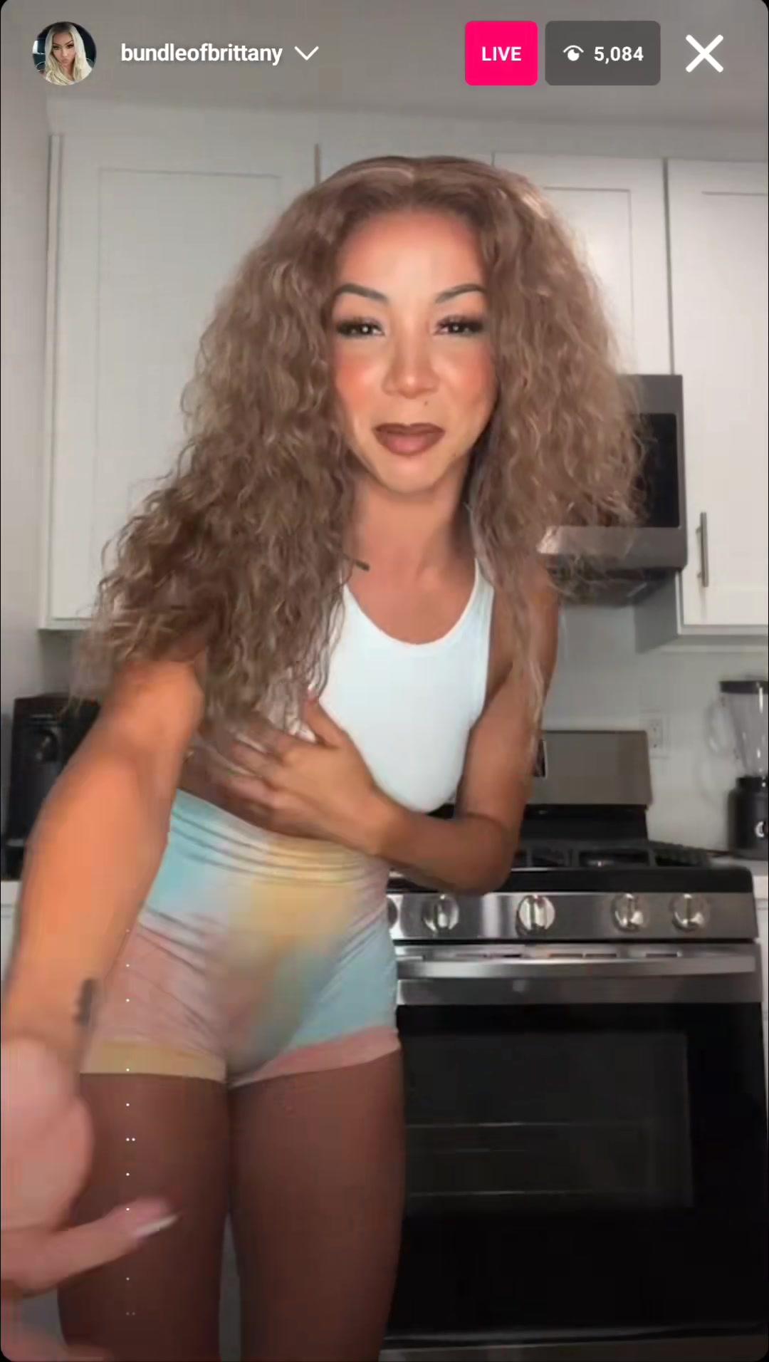 brittany renner talks tits and pussy livestream leaked fyjedc