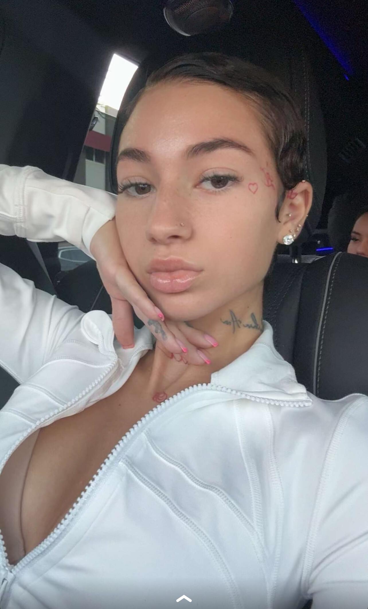 bhad bhabie sexy cleavage tight outfit onlyfans set leaked jdahez