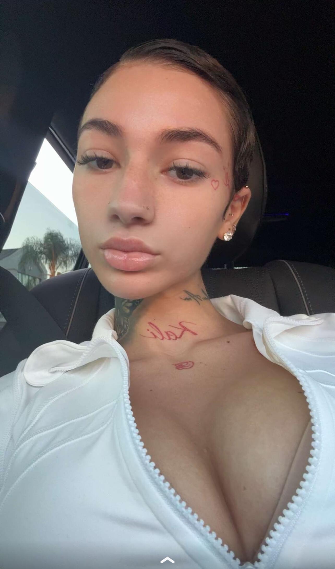 bhad bhabie sexy cleavage tight outfit onlyfans set leaked myquyu