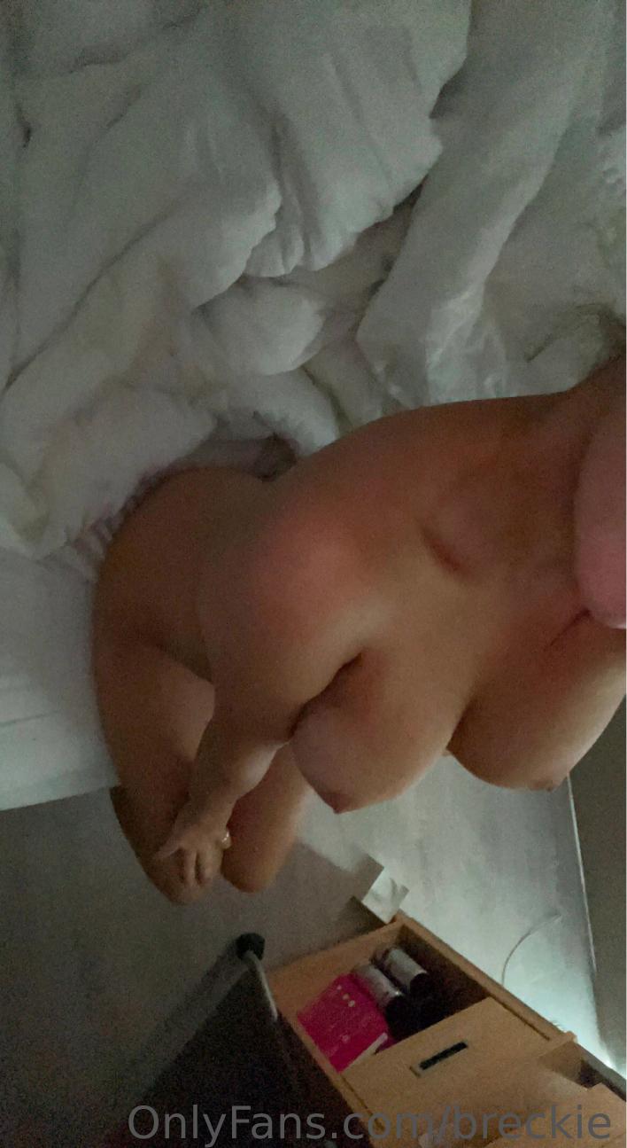 breckie hill nude overhead selfies onlyfans set leaked