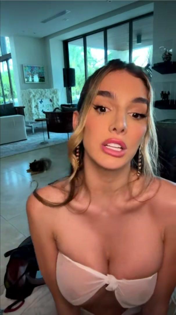 lyna perez nude dress cut nipple slip onlyfans video leaked yrrfco
