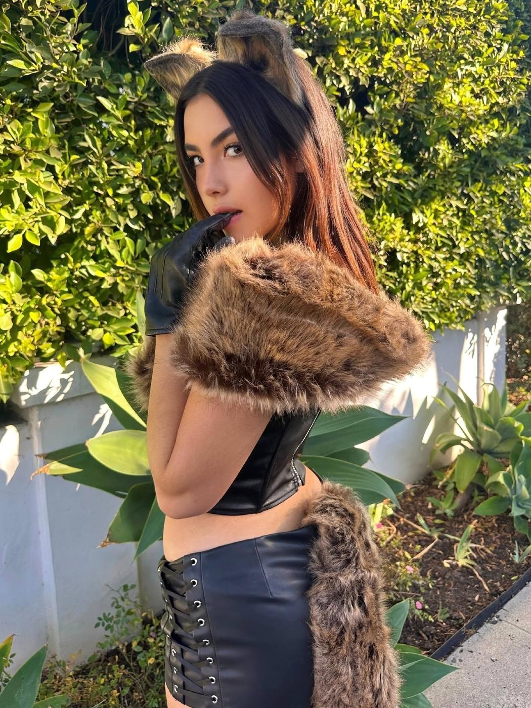 andrea botez sexy cat leather outfit set leaked kirchu influencersgonewild