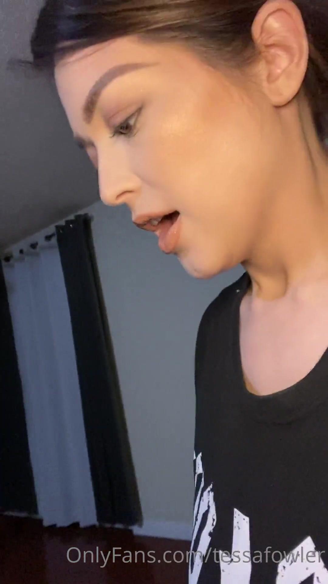 df7d0ffcea9526fb72eb488e2a1c4281c997de83