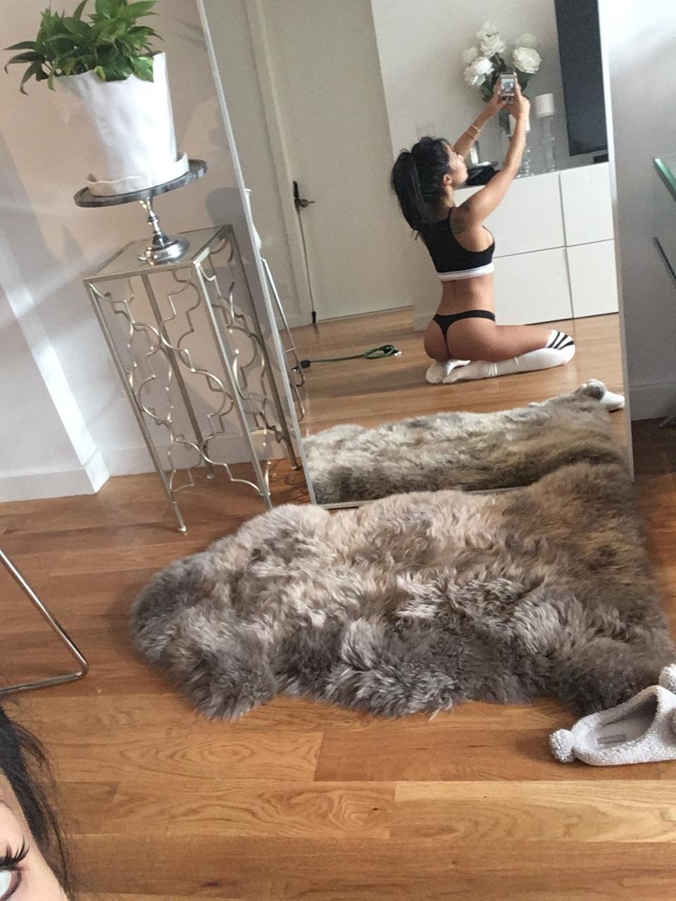 asa akira nude mirror selfie onlyfans set leaked frtino influencersgonewild