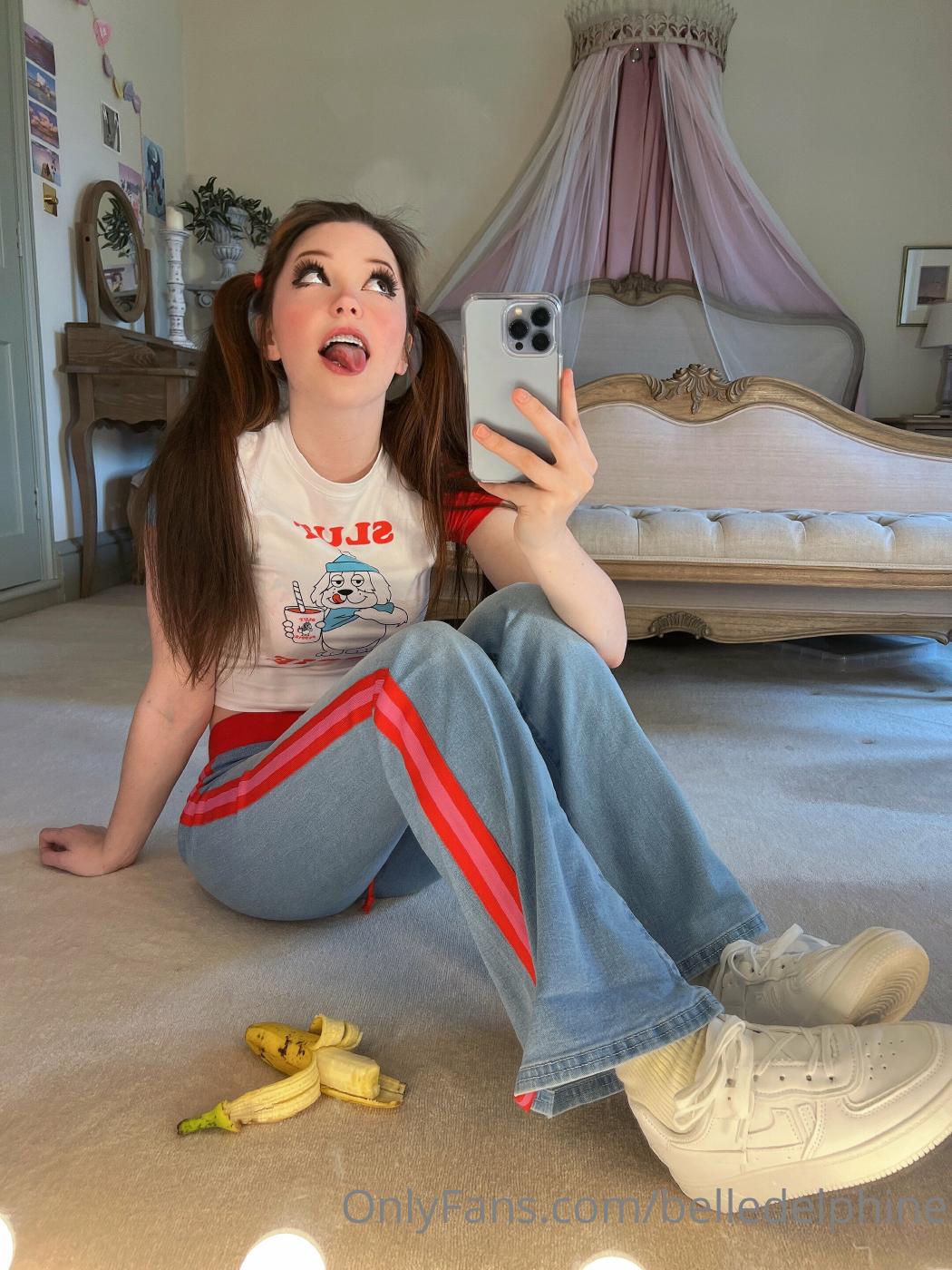 belle delphine casual outfit onlyfans set leaked dmnsut influencersgonewild