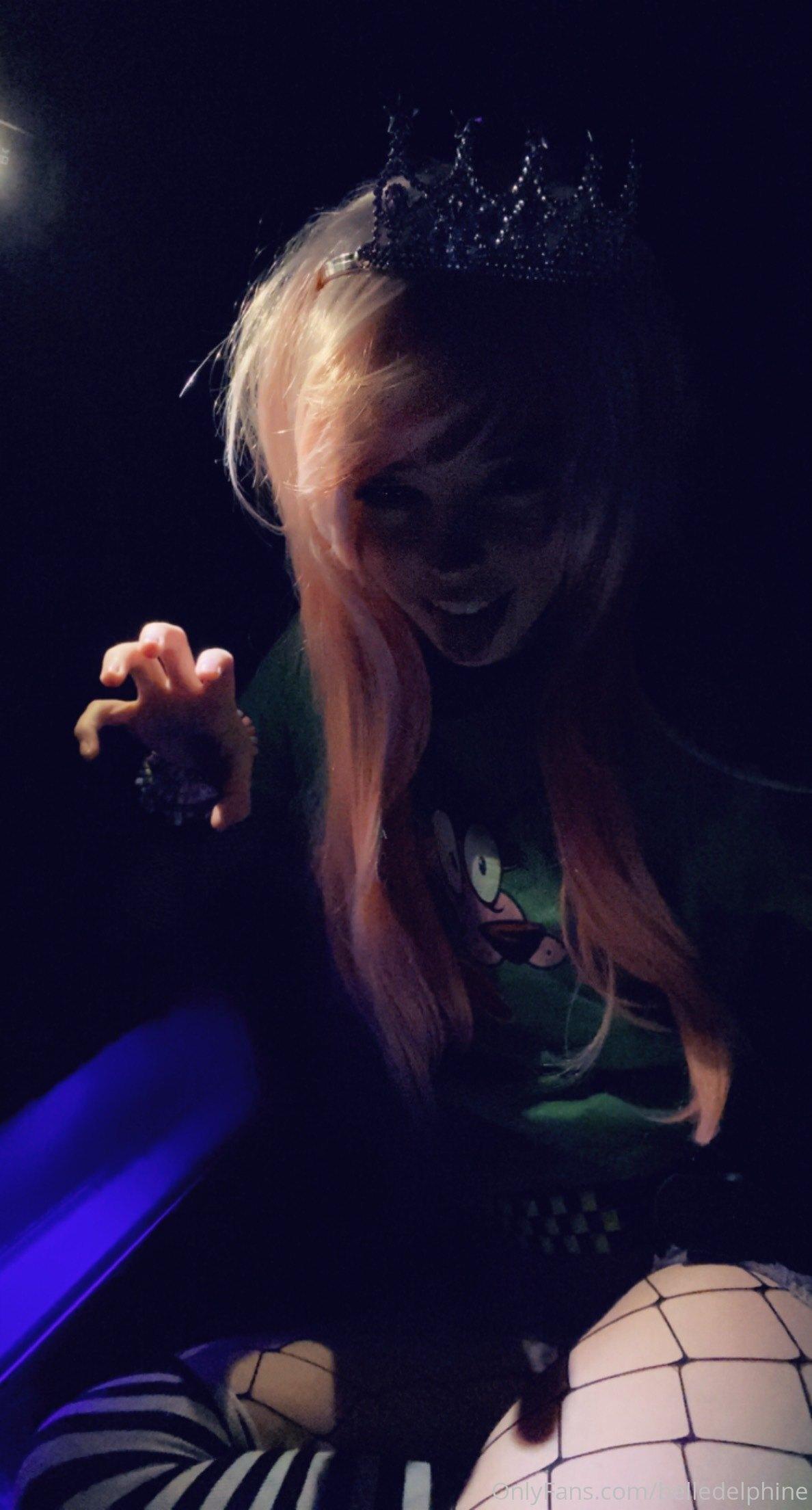 belle delphine pussy closeup nude onlyfans set leaked holzlk influencersgonewild