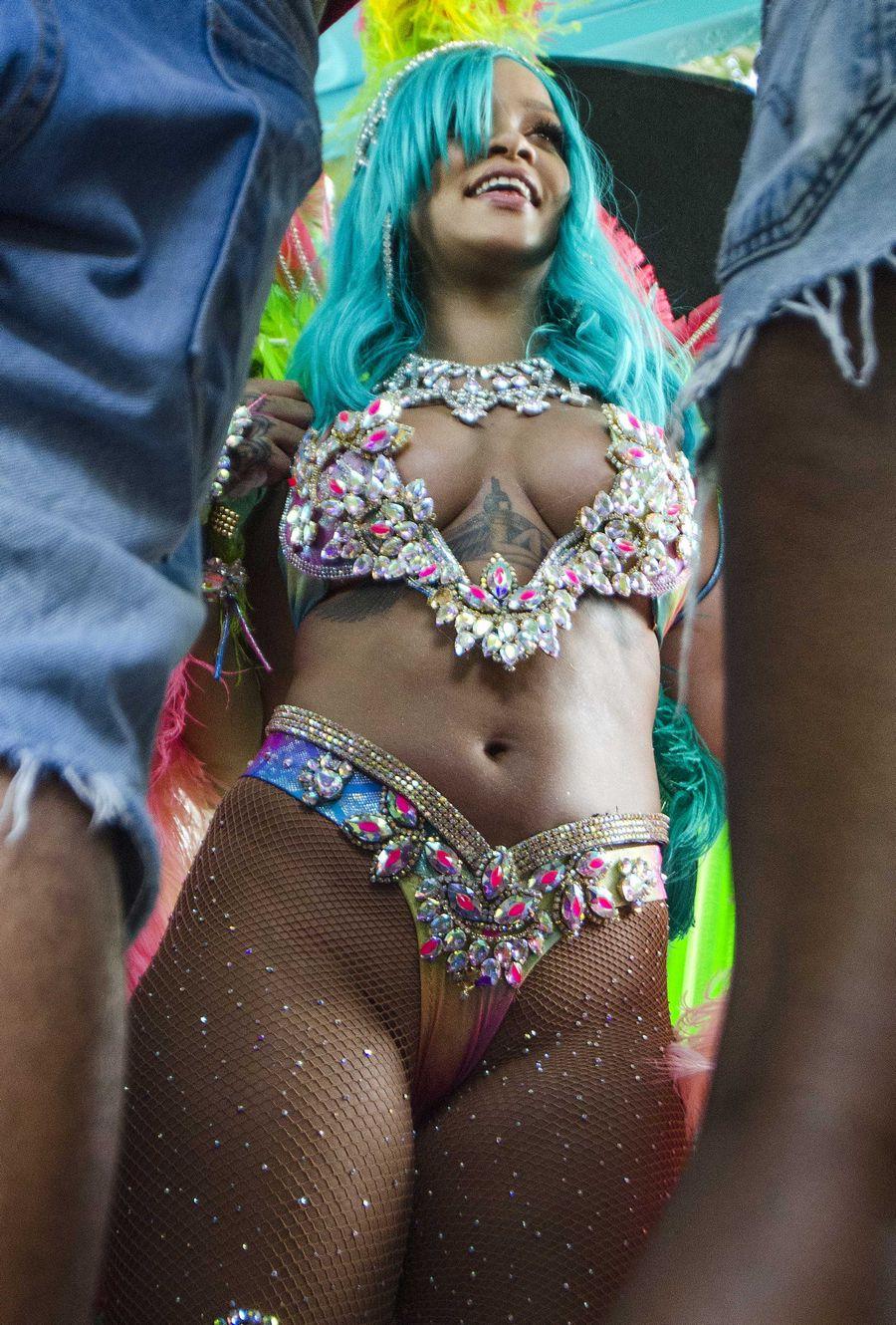 rihanna barbados festival pussy slip leaked oxhpjm influencersgonewild