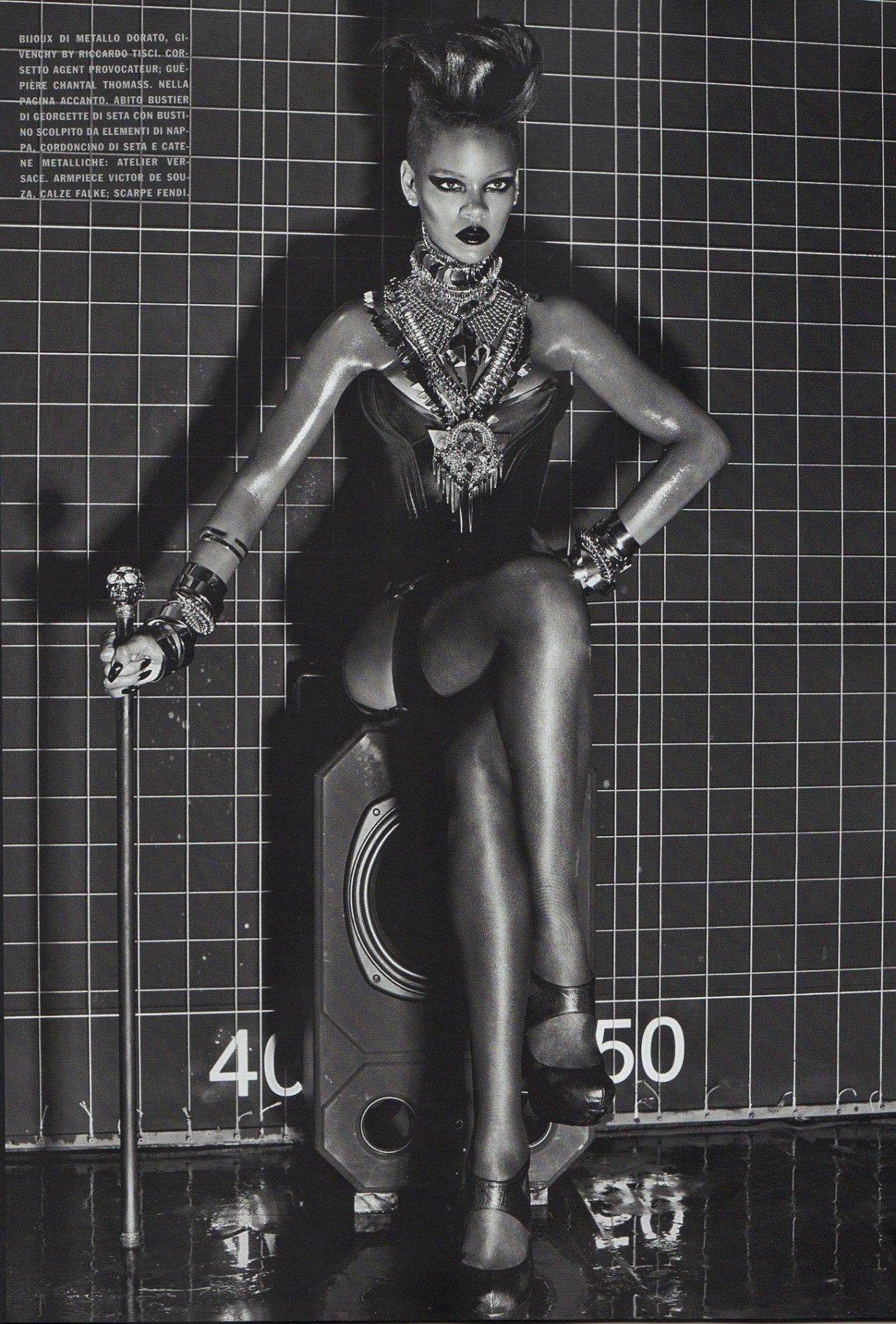 rihanna topless nude photoshoot set leaked xmuyqt influencersgonewild