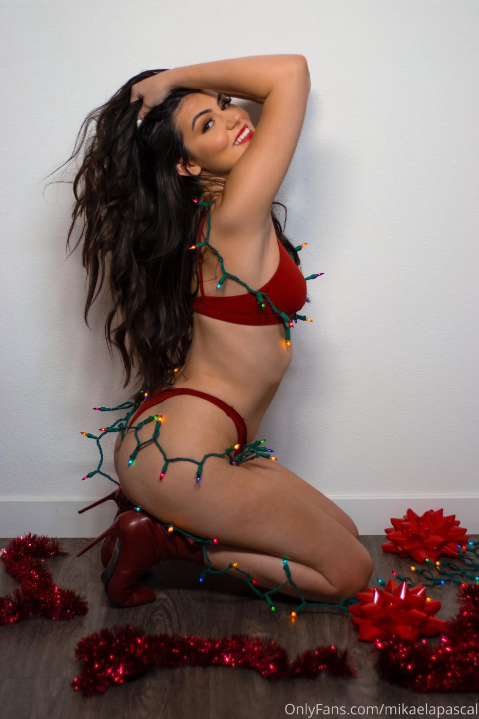mikaela pascal christmas lights onlyfans set leaked fubqod influencersgonewild