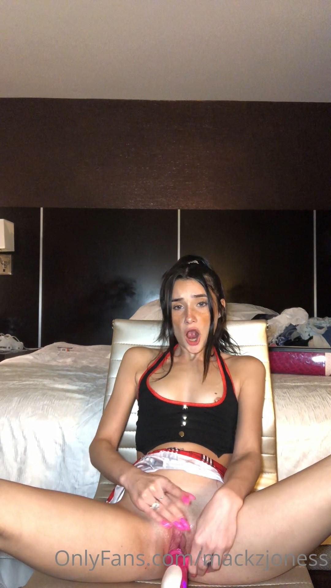 mackenzie jones nude skirt vibrator masturbation onlyfans video leaked adbkqk 1 influencersgonewild