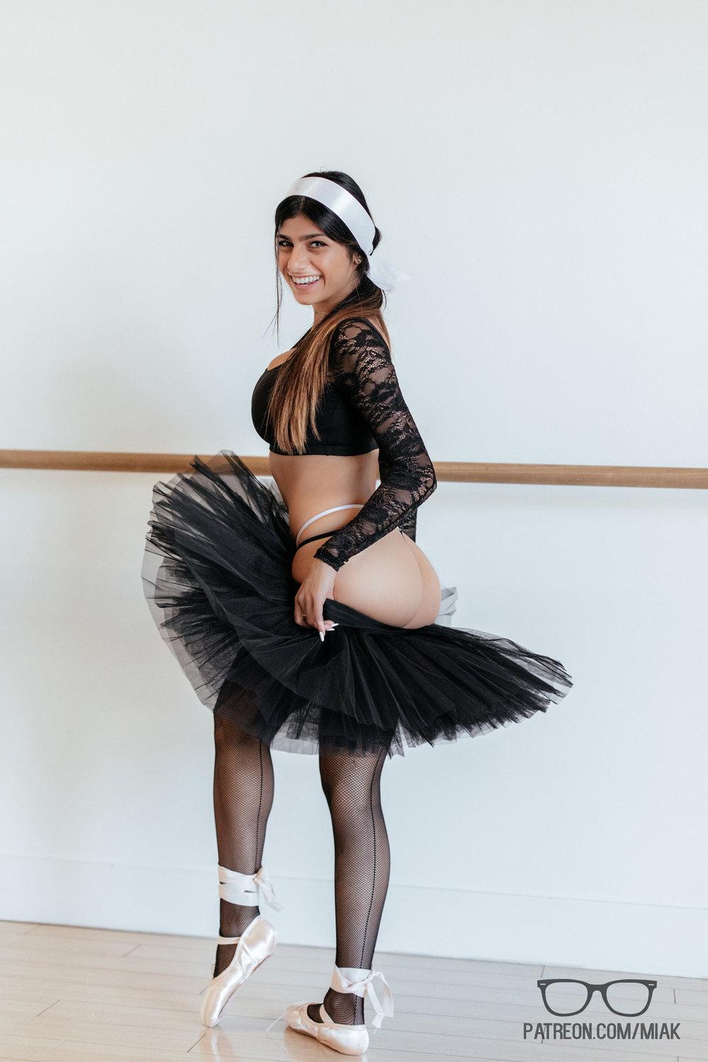 mia khalifa ballet lingerie patreon set leaked bjihgx influencersgonewild