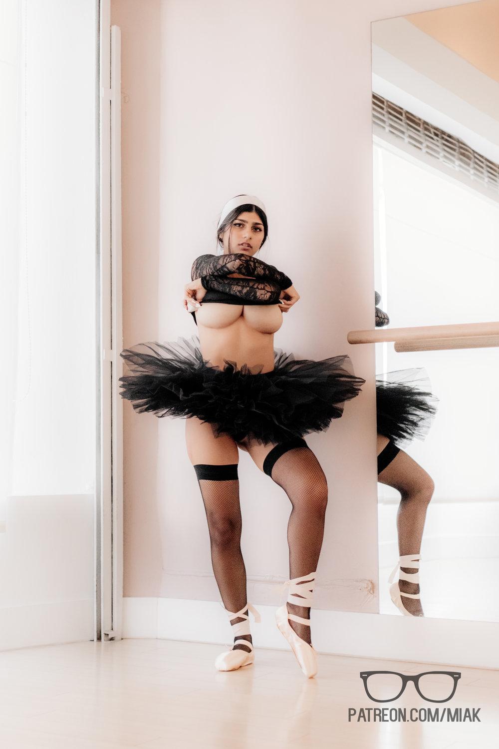 mia khalifa ballet lingerie patreon set leaked ocqfhk influencersgonewild