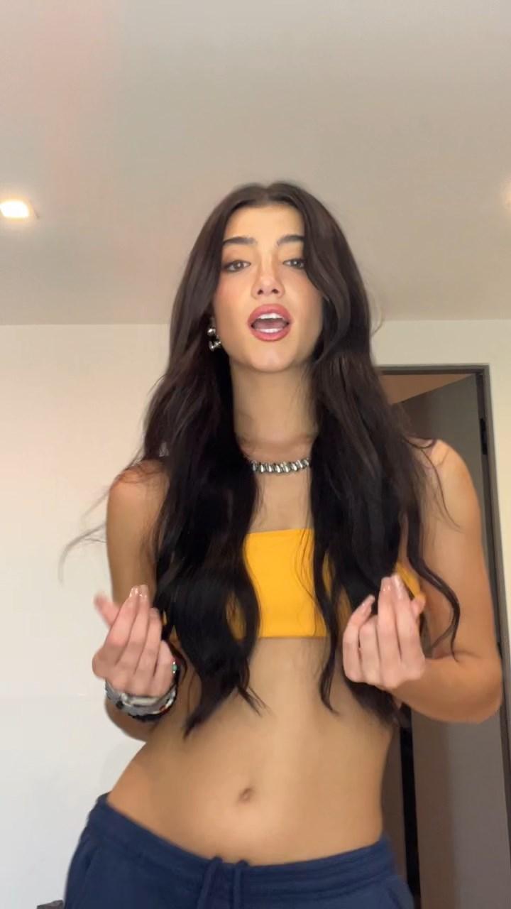 charli damelio sexy sports bra video leaked qpotwi 1 influencersgonewild