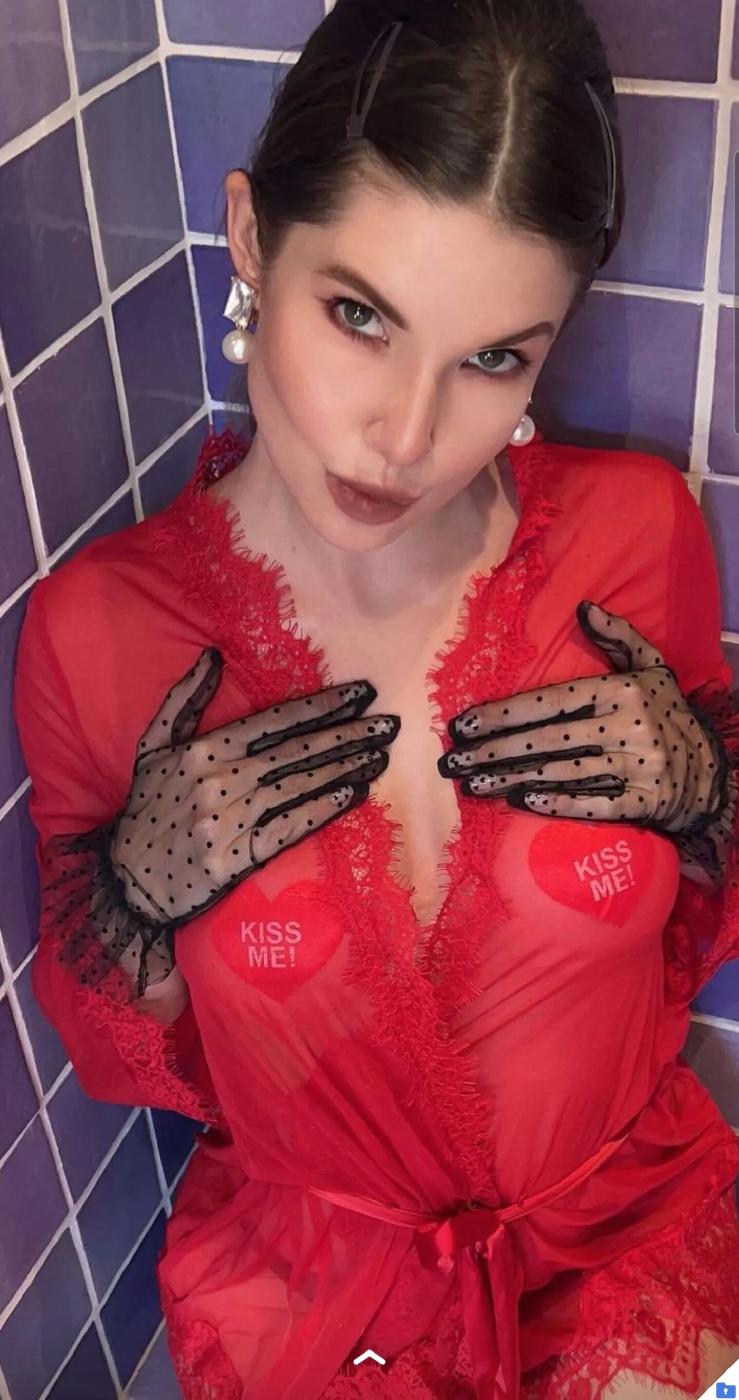 amanda cerny nude valentines day onlyfans set leaked xtdrov influencersgonewild