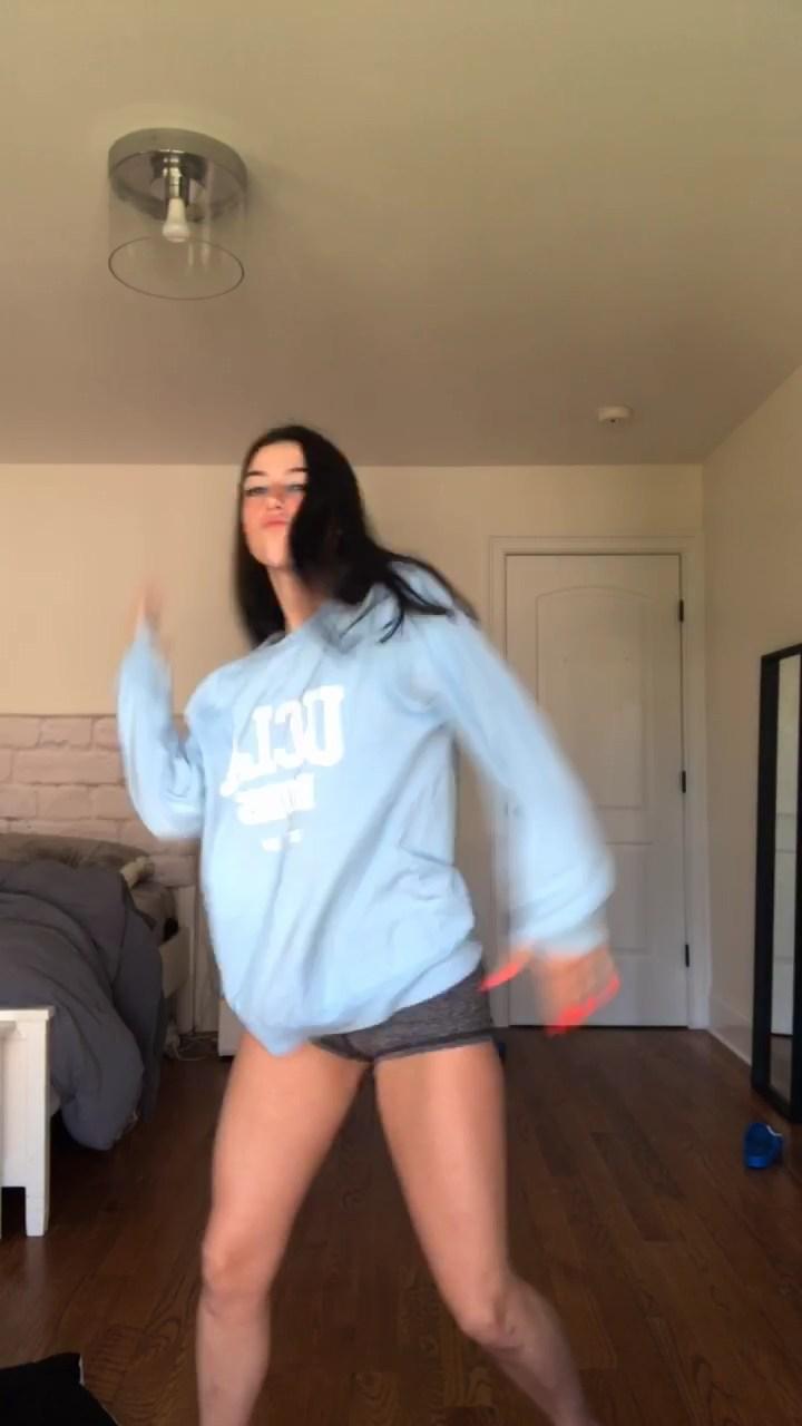 charli damelio biking shorts camel toe video leaked godtse influencersgonewild